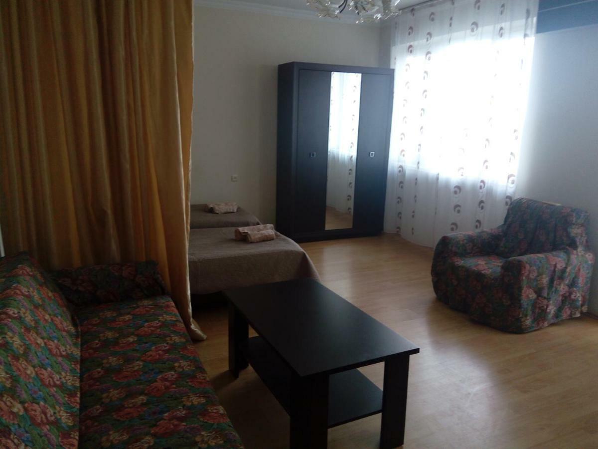 Apartment Khimshiashvili 9 Batoumi Extérieur photo